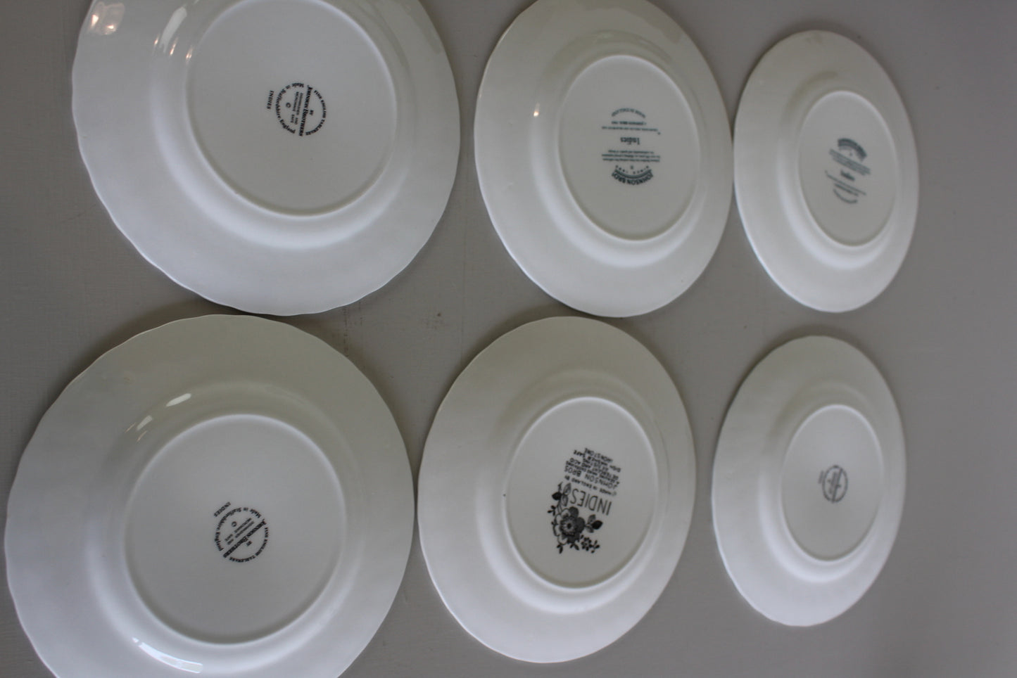 6 Johnson Bros Indies Side Plates - Kernow Furniture