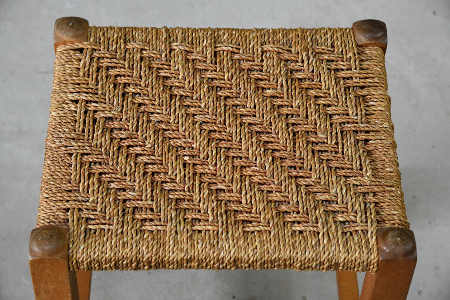 Seagrass Footstool - Kernow Furniture