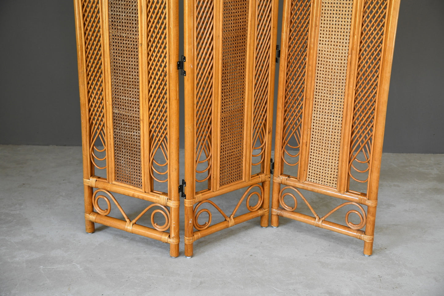 Retro Cane Screen Room Divider - Kernow Furniture