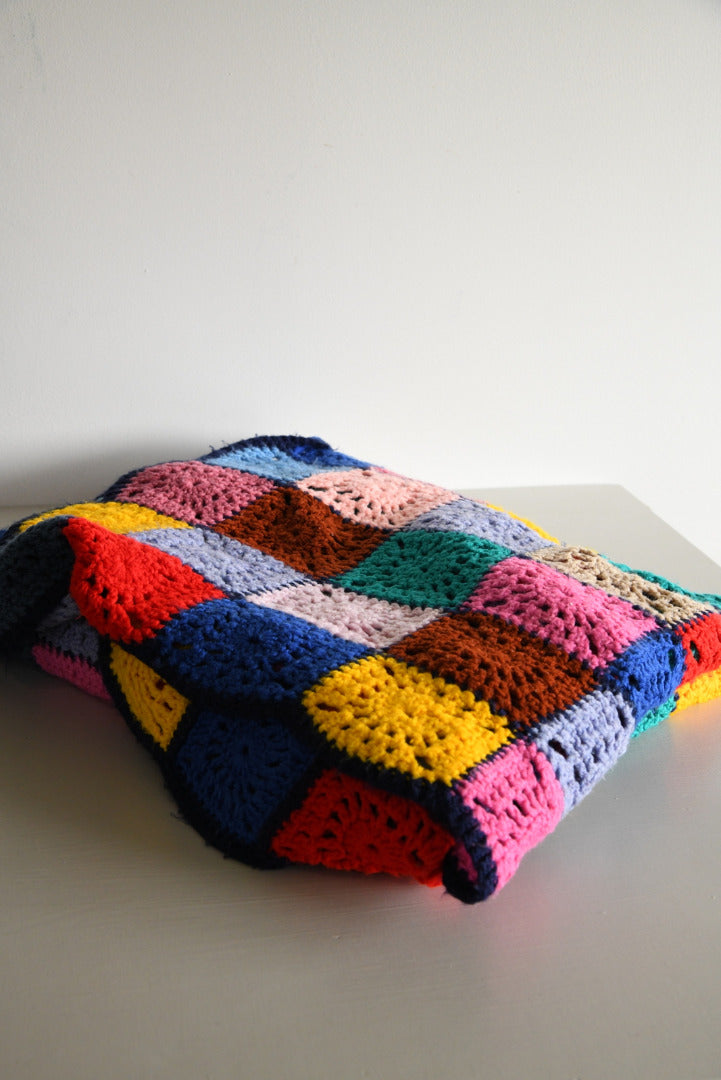 Retro Crochet Bedspread - Kernow Furniture