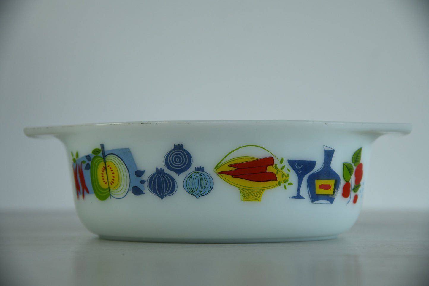 Retro Pyrex Casserole Dish