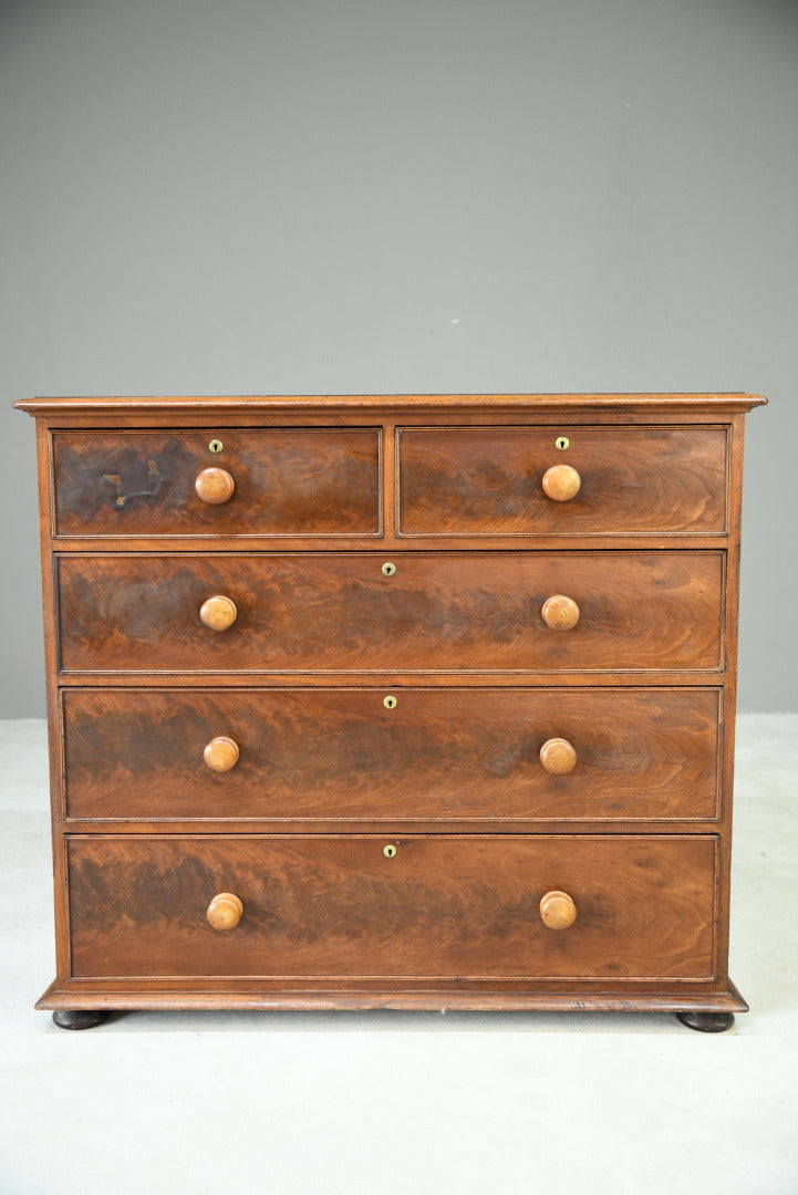 Antique Mahogany Chest of Drawers