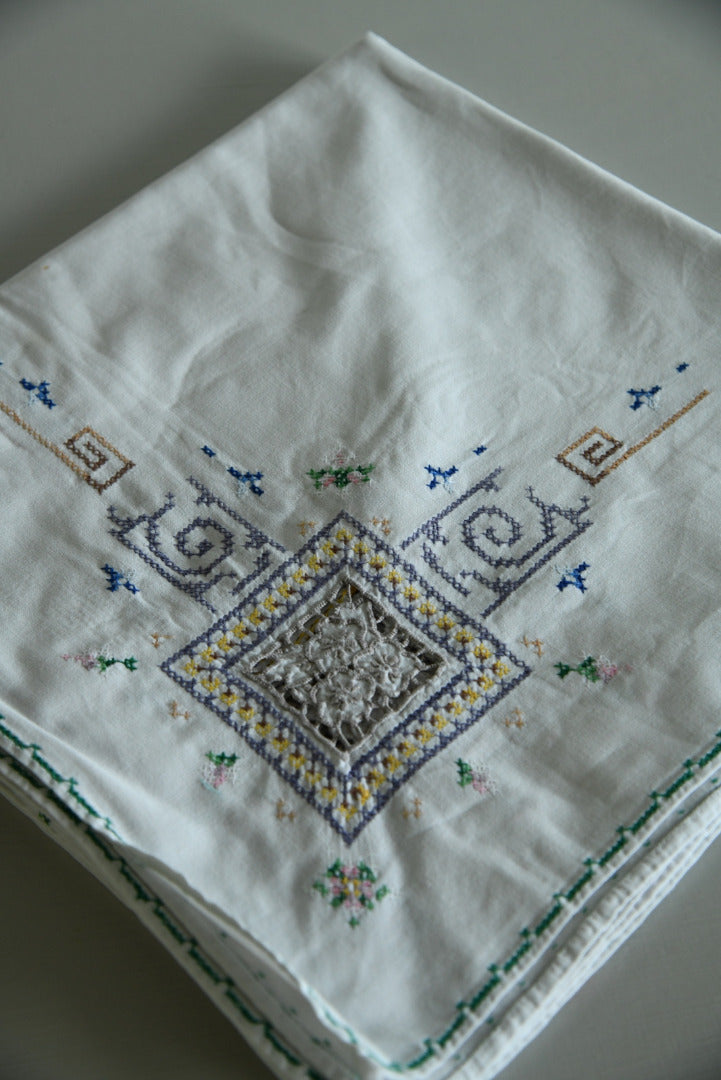 Vintage Square Embroidered Tablecloth