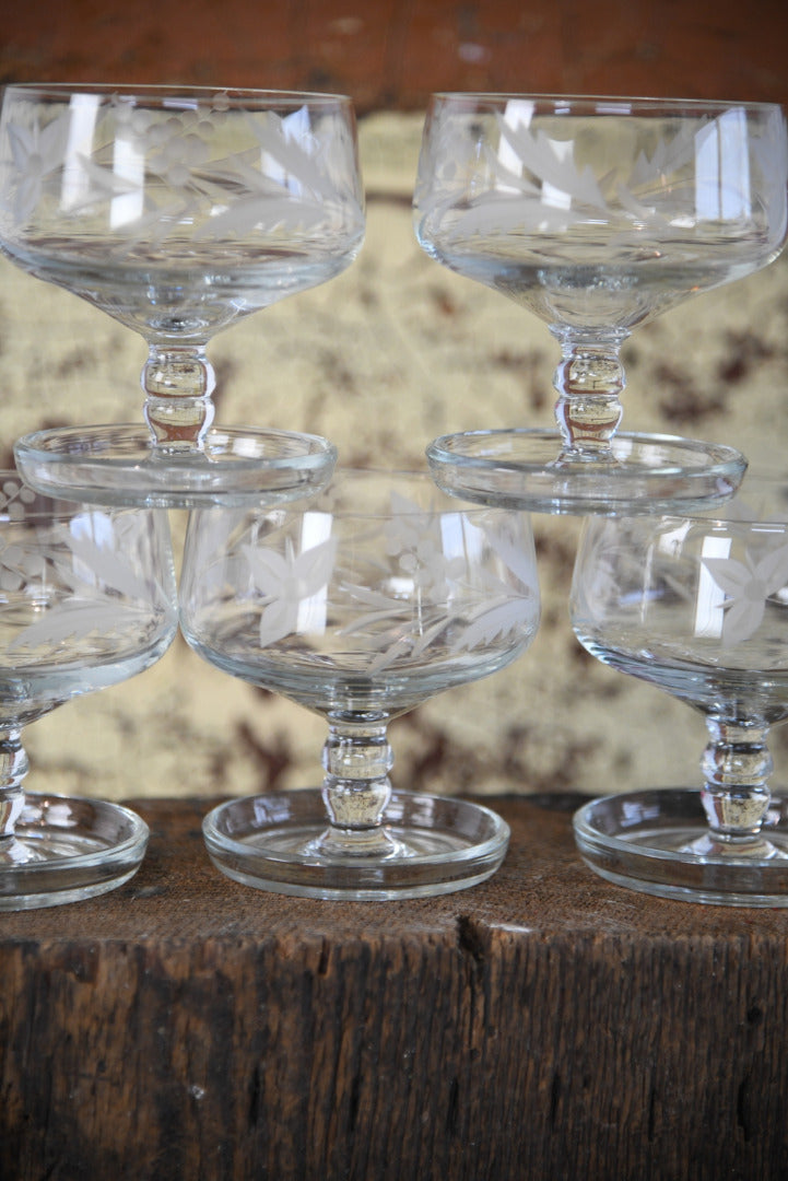 5 Etched Glass Dessert Bowl