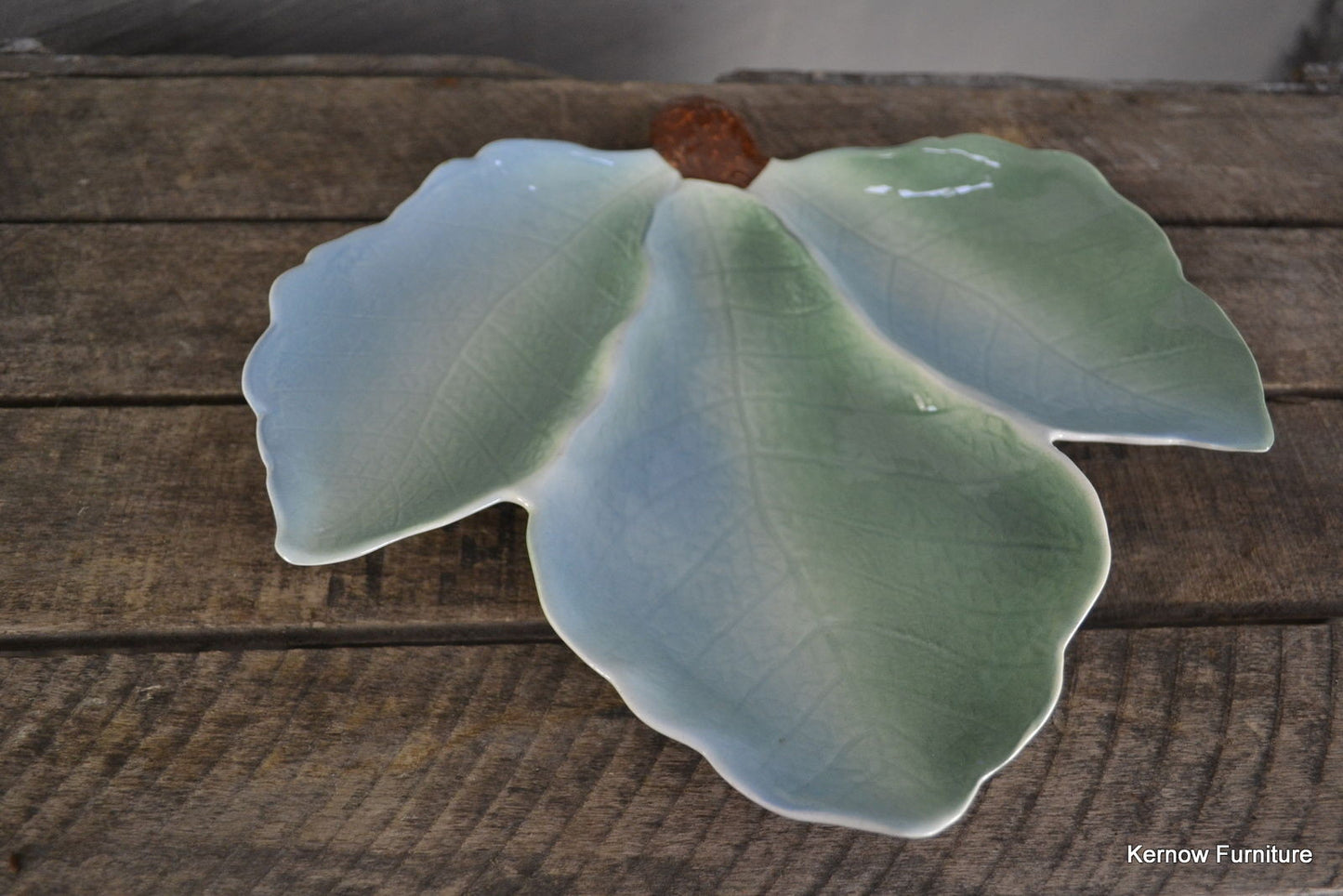 Royal Winton Leaf Dish - Kernow Furniture