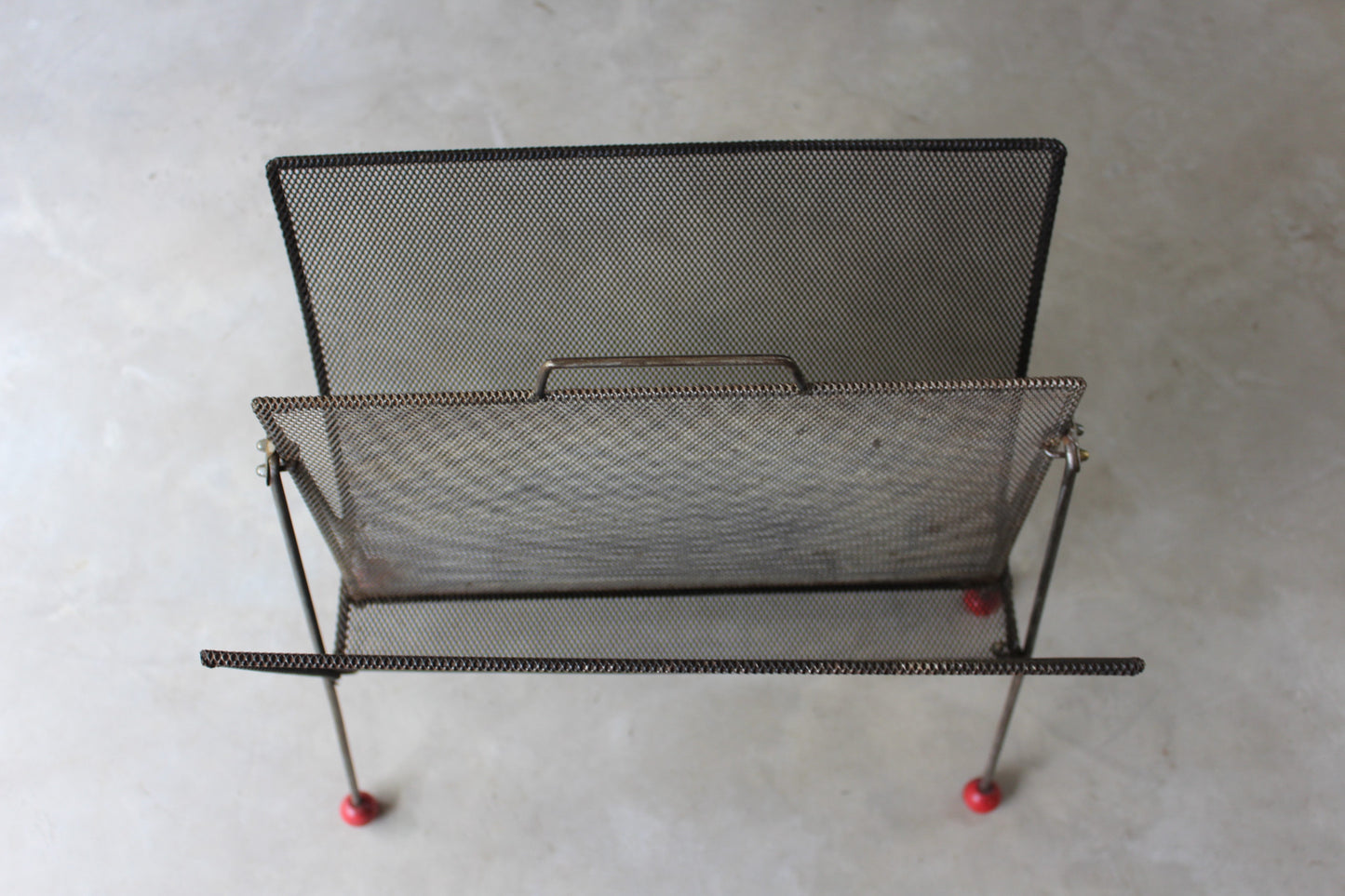 Black Retro Magazine Newspaper Rack - Kernow Furniture