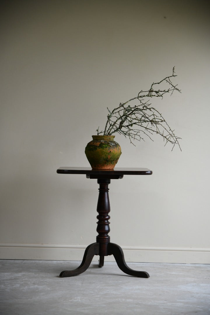 Antique Mahogany Tilt Top Occasional Table