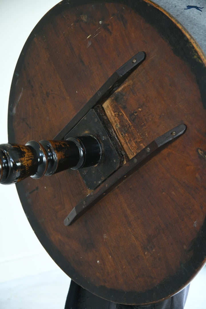 Antique Mahogany Round Occasional Table