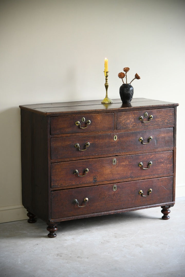 Georgian Oak Chest of Drawers