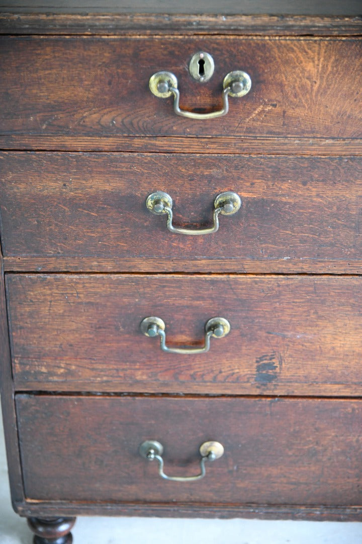 Georgian Oak Chest of Drawers