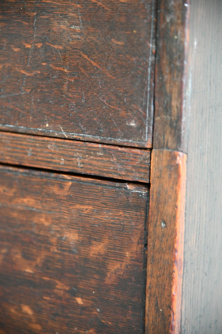 Georgian Oak Chest of Drawers