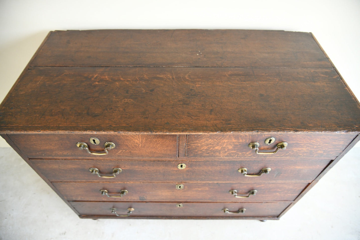 Georgian Oak Chest of Drawers