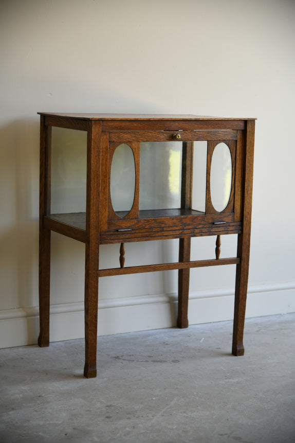 Early 20th Century Oak Glazed Tea Cabinet