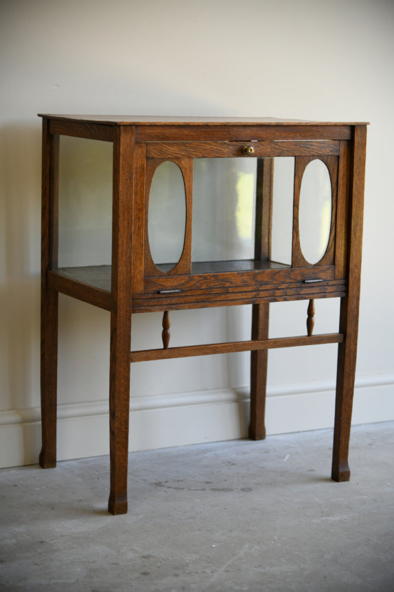 Early 20th Century Oak Glazed Tea Cabinet