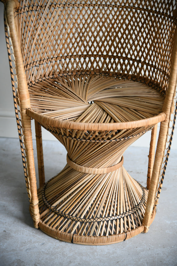 Small Wicker Peacock Chair Retro Wicker Peacock Chair – Kernow