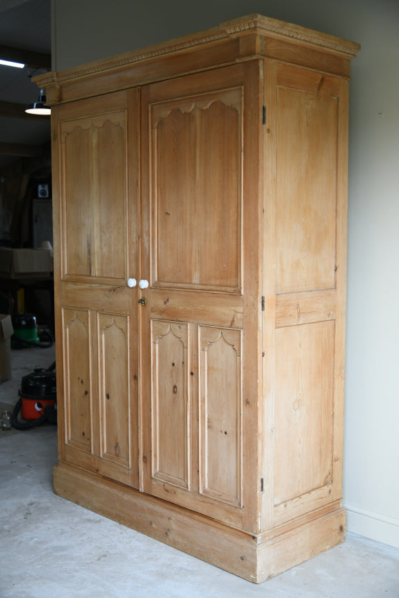 Antique Continental Pine Wardrobe