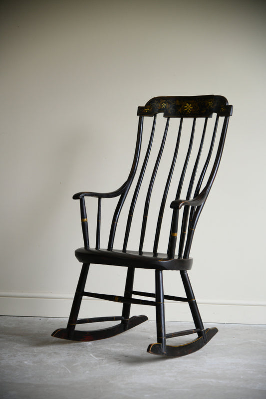 Antique Nichols & Stone Style American Rocking Chair