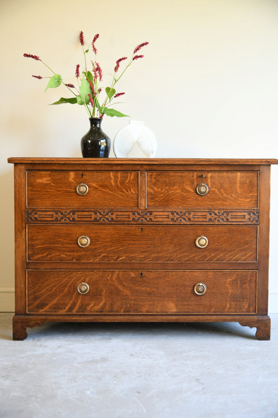 Vintage Oak Chest of Drawers