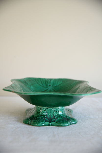 Wedgwood Green Leaf Majolica Serving Dish