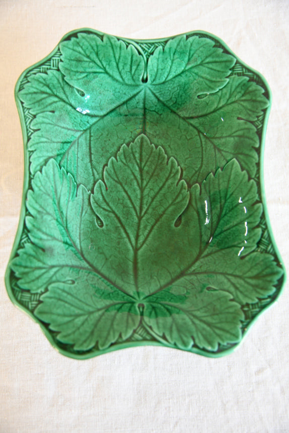 Wedgwood Green Leaf Majolica Serving Dish