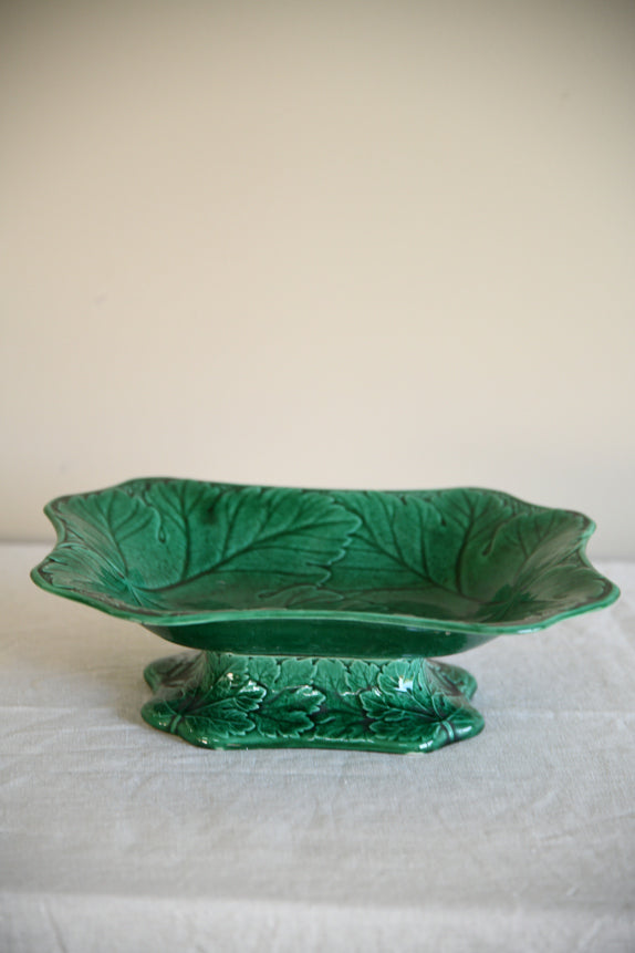 Wedgwood Green Leaf Majolica Serving Dish