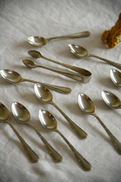 Vintage 12 Boxed Tea Spoons