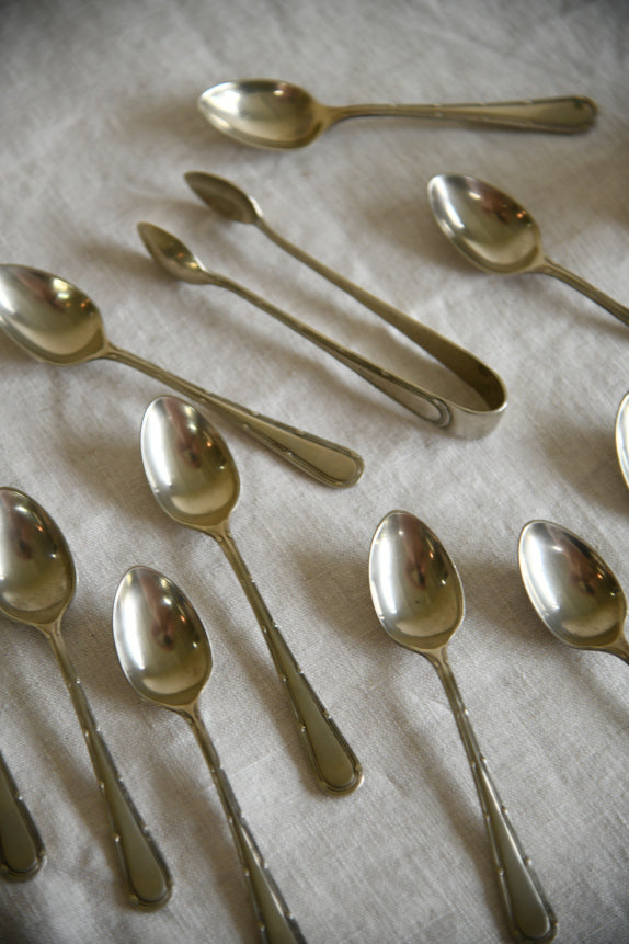 Vintage 12 Boxed Tea Spoons