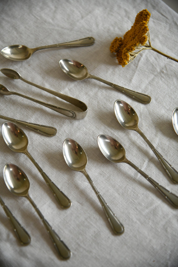 Vintage 12 Boxed Tea Spoons