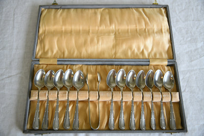 Vintage 12 Boxed Tea Spoons