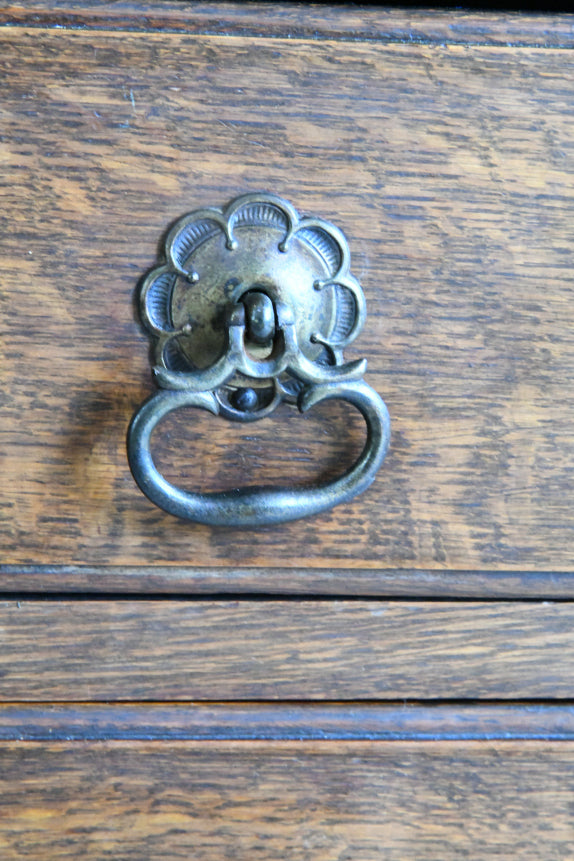 Vintage Oak Chest of Drawers