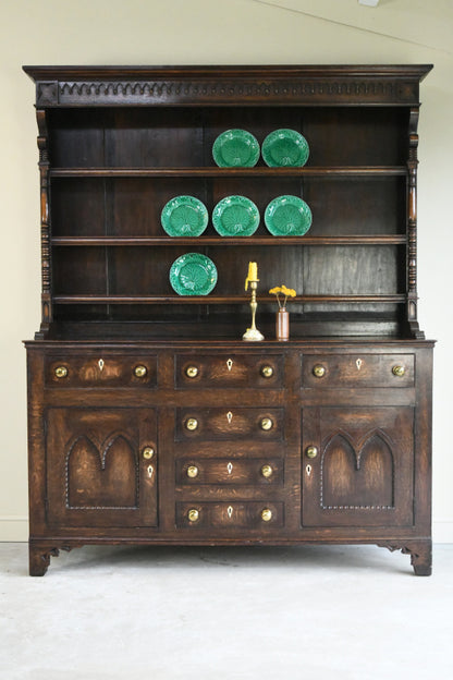 Antique Oak Georgian Style Dresser