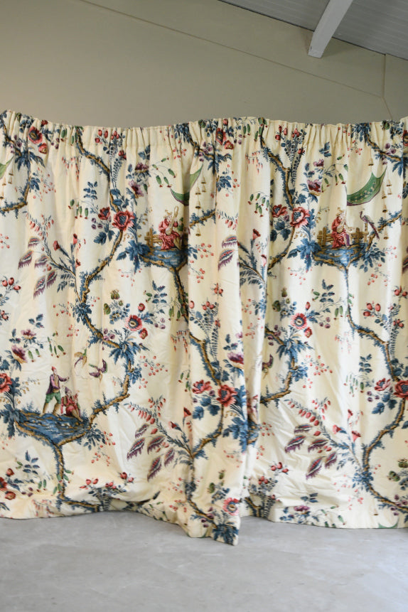 Emperors Musician Fabric Curtain 4)