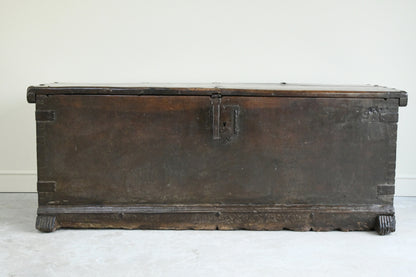 17th Century European Six Plank Chest