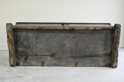 17th Century European Six Plank Chest