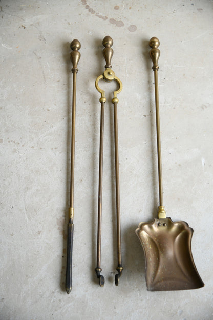 Antique Style Fire Tool Set