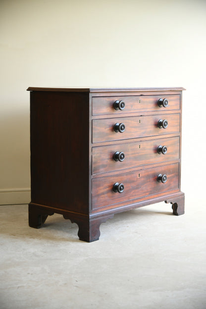 Antique Mahogany Chest of Drawers