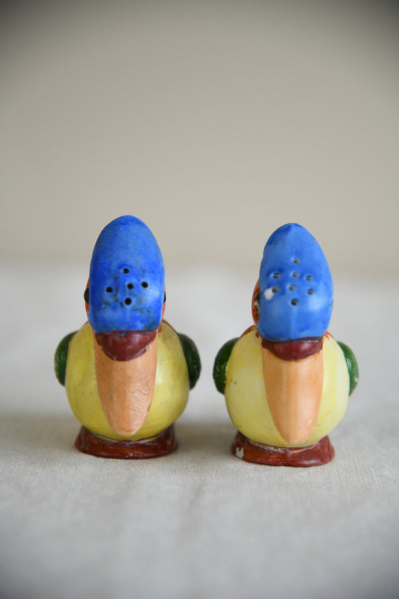 Kitsch Vintage Bird S & P Shakers