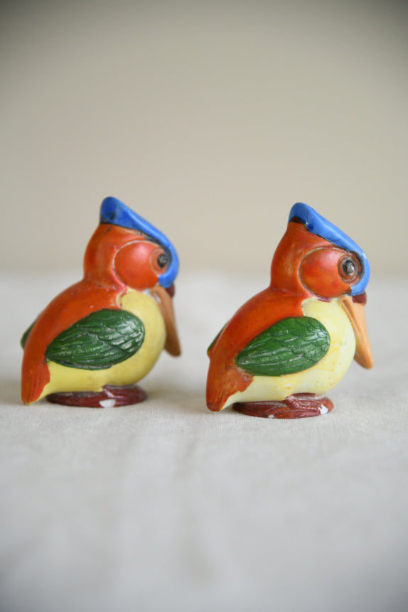 Kitsch Vintage Bird S & P Shakers