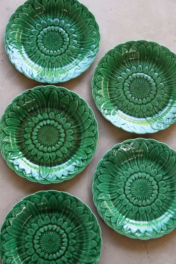 5 Wedgwood Green Sunflower Majolica Plates