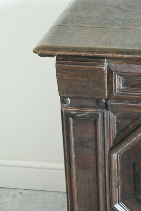 17th Century Style Oak Mule Chest