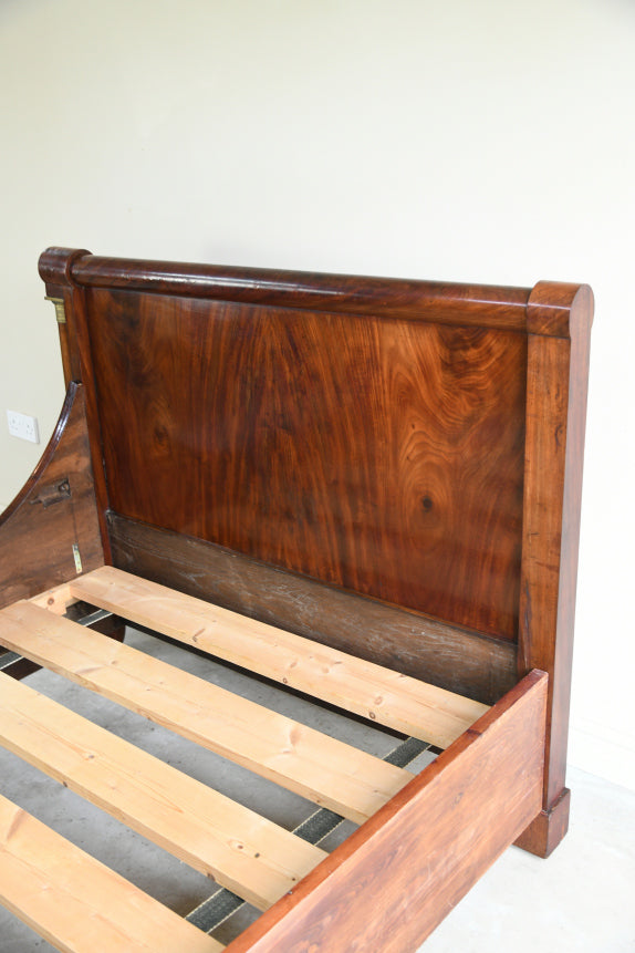 Early 19th Century Empire Lit En Bateau