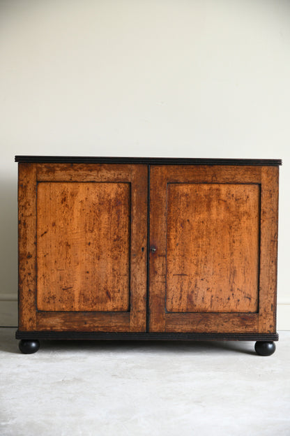 Georgian Mahogany Cupboard