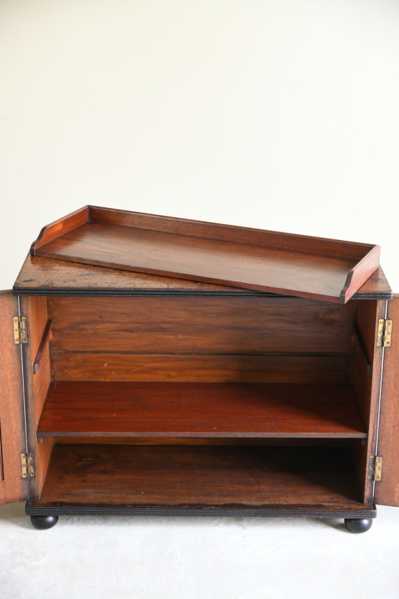 Georgian Mahogany Cupboard