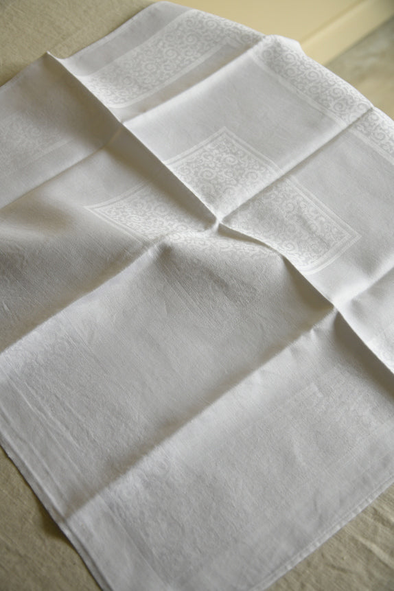 6 Vintage White Linen Damask Napkins
