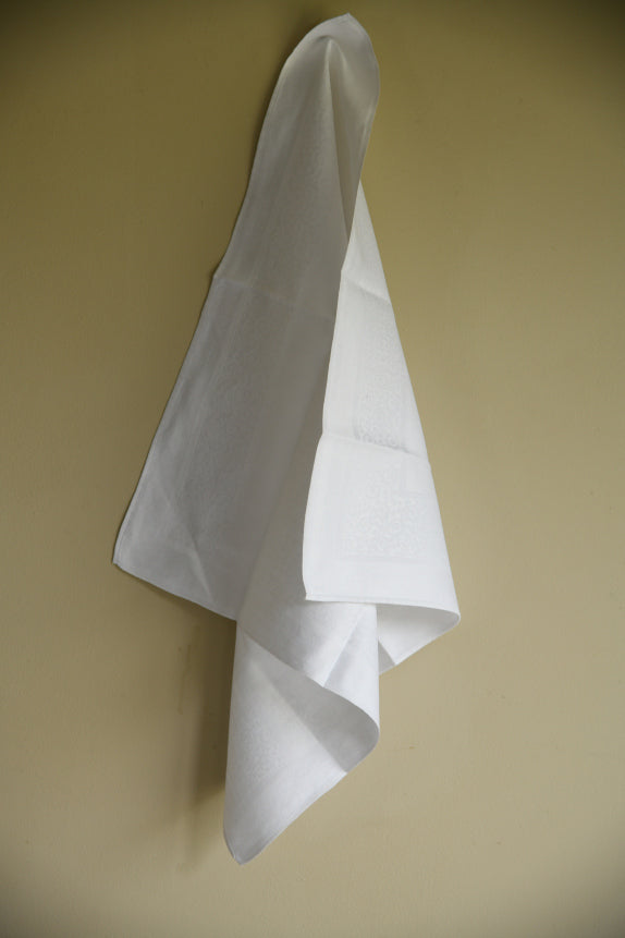 6 Vintage White Linen Damask Napkins