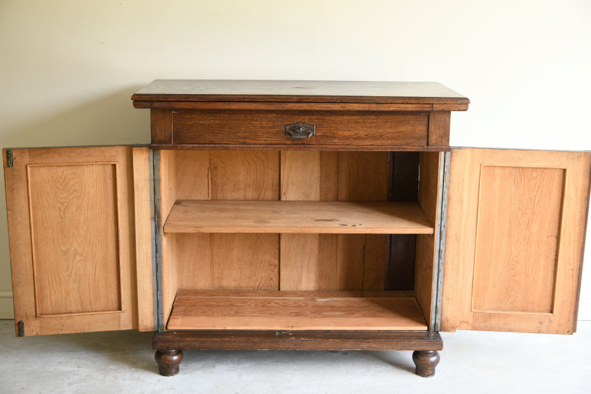 Continental Oak Cupboard