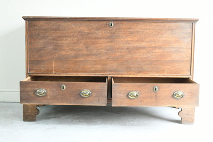 Late 18th Century Oak Mule Chest