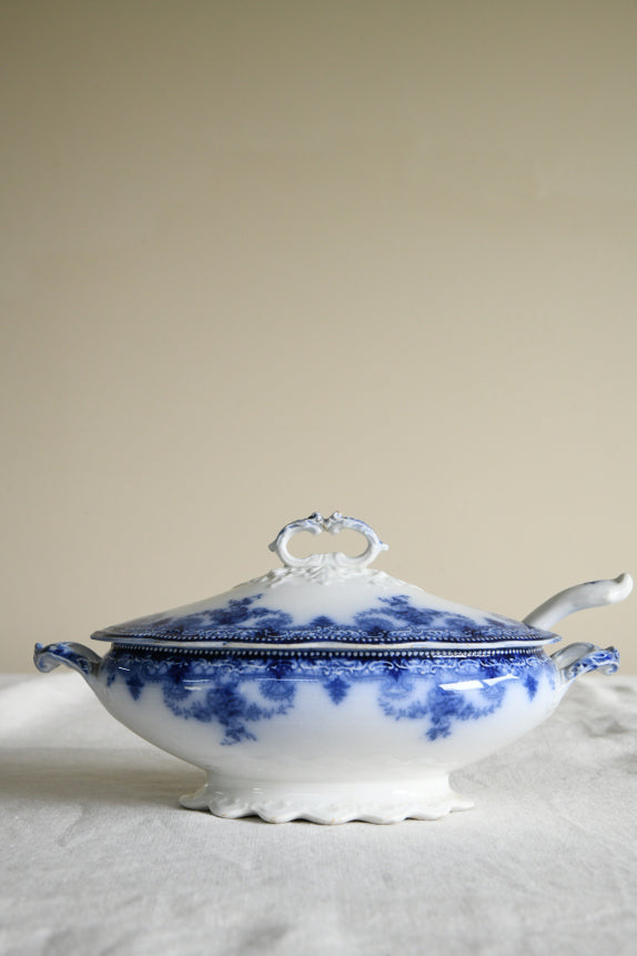 W H Grindley Tureen & Ladle