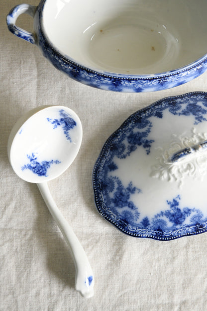 W H Grindley Tureen & Ladle