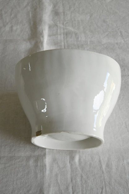 4 Vintage White Ceramic Jelly Blancmange Moulds